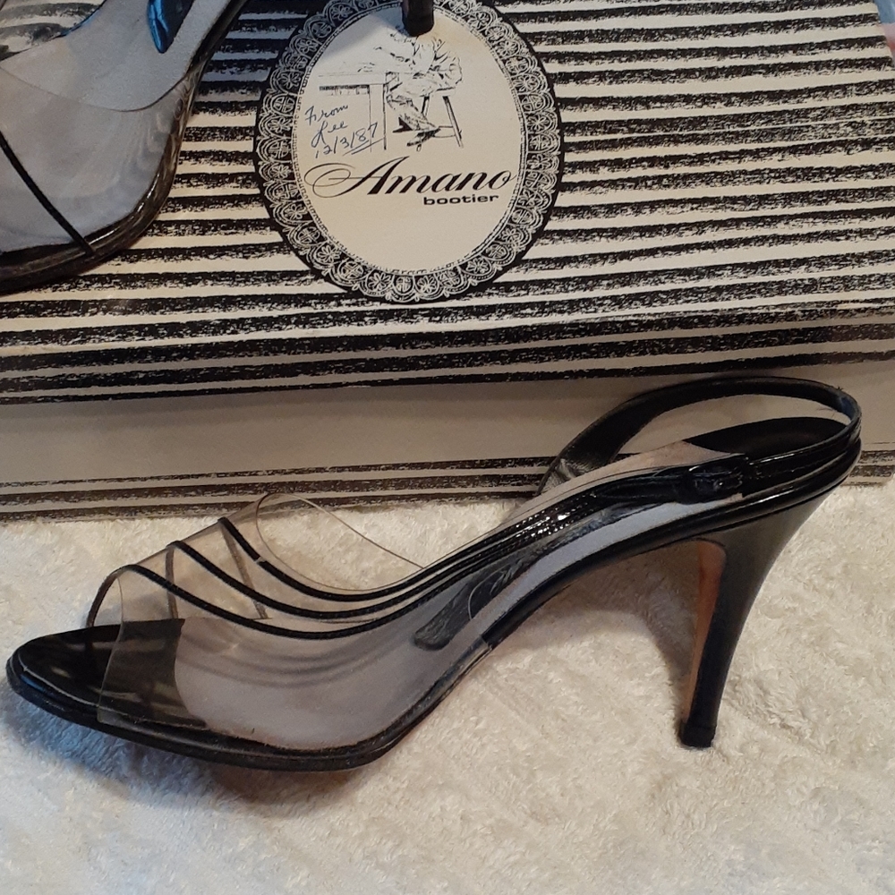 Shoes - Picture 2 of 4